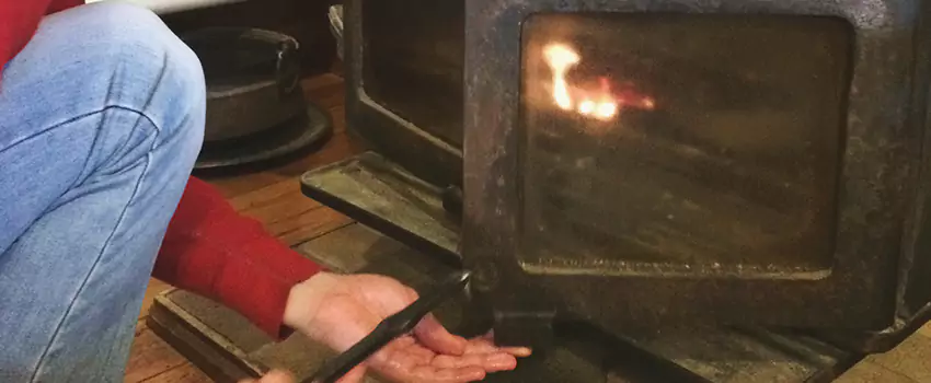 Fireplace Door Installation And Replacement Contractors in La Providence, QC