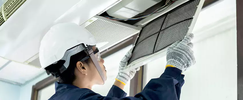 Signs of Clogged Air Ducts in La Providence, QC